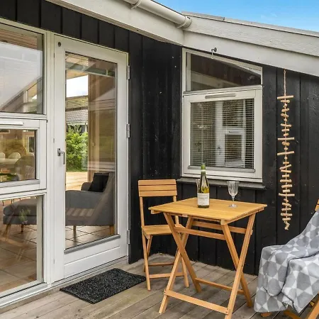 Holiday home Arkil - 300m From The Sea In Nw Jutland By Interhome